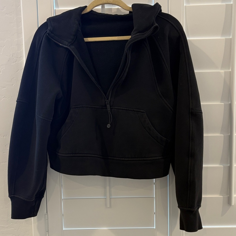 Lululemon Black Zip-Up Cropped Hoodie